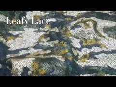 Tessuto ricamato dello zecchino