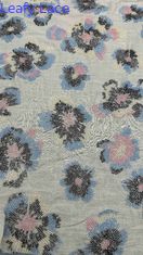 Tessuto ricamato a tutta larghezza con disegni floreali colorati con perline sul 100% di tessuto a terra di rayon per abiti da sera di moda