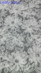 Tessuto di pizzo da fiori bianco per abiti a maglia con ricamo complesso e sottile