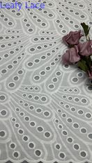 Tessuto di pizzo francese Chantilly Colore bianco a vuoto per abiti Abiti da sposa