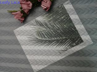 Tessuto del pizzo di Grey Polyester Crinckle Mesh Pleated per il vestito dalla bambina