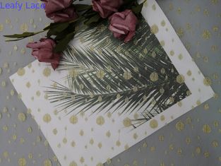 Tessuto del pizzo di Dot Metallic Lace Fabric White dell'oro per i vestiti da sposa