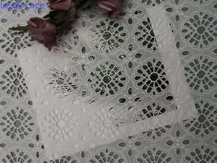 Occhiello Mesh Laser Cutting Cotton Fabric per il vestito femminile