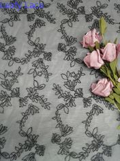 Ricamo legato con corde del fiore nero da ogni parte della maglia di Tulle dell'argento del tessuto del pizzo