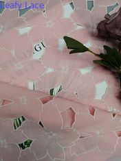 Tessuto 100% di applique del pizzo del taglio del laser del poliestere per il vestito da sposa