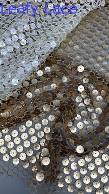 Fashion Lace Fabric for Apparel Manufacturing High-End Bridal Lace Fabric for Wedding Gowns