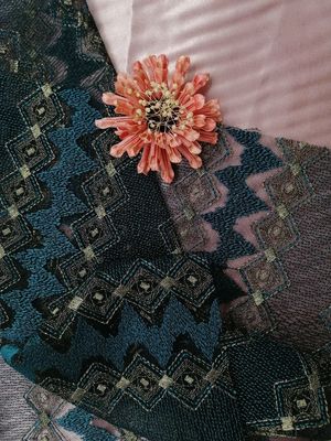 49" Gold Lace Metallic Embroidered Fabric For Women Dress