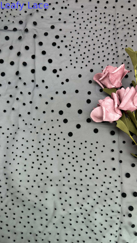 Leafy Lace Embroidery Fabric for Wedding Party Dress