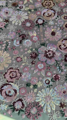 Semi-sparato di fiori di pacco di stoffa ricamata per le donne abito di moda