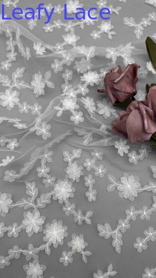 Bianco Color Fiorale 3D Laser Out Ricamo 3d Tessuto Rosa By The Yard Tessuto a tutta larghezza per abito femminile