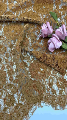 Colore marrone Chenille Filato Floreale Scaloped Edge Tessuto di pizzo By The Yard Abito Da Donna Abito