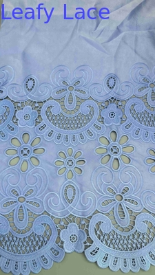 Tessuto ricamato a taglio laser Blu chiaro Poly Grpund Tissu ricamato per occhiali per marchi di abbigliamento