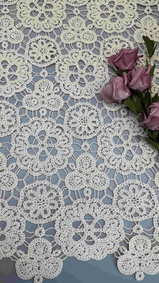 100% di cotone avorio floreale design elegante leggero e comodo tessuto di pizzo ricamato larghezza completa per abbigliamento di moda