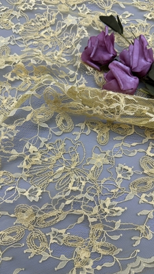 Giallo Ricamo durevole ed elegante Ricamo di fiori lussuoso Tessuto pizzo tessuto matrimonio occasioni di compleanno