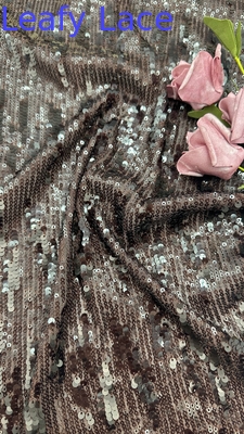 Tissu di pizzo ricamato di lusso per abiti tessili da donna