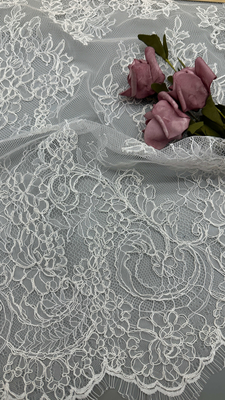 Tessuto di pizzo di Chantilly francese di lusso tessuto durevole ed elegante Festa di nozze Occasioni tessuto bianco