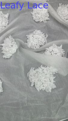 Tessuto a maglia di tulle a foglia tessuto a pizzo ricamato tessuto floreale a respiro a maglia a foglia per costumi