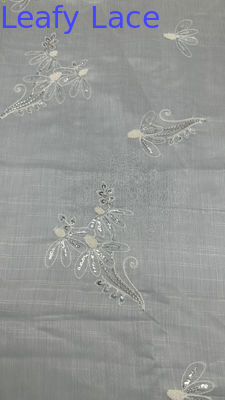 Tessuto a maglia di tulle a foglia leggero, elegante e respirabile, tessuto di pizzo ricamato
