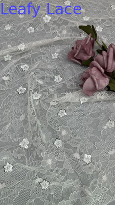 Tessuto di pizzo bianco francese Chantilly Pizzo di lusso per abiti da sera e abiti da couture