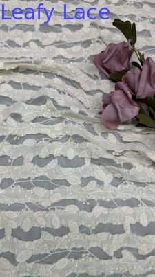 Tessuto di pizzo di cotone bianco morbido per abbigliamento biancheria intima e moda