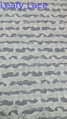 Tessuto di pizzo di cotone bianco morbido per abbigliamento biancheria intima e moda
