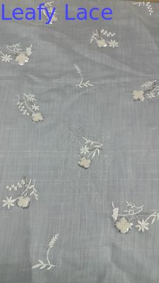 Tessuto di pizzo francese Chantilly con perline di lusso Pizzo a maglia per abiti da sera e disegni di moda