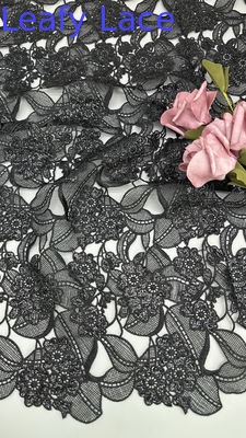 Tessuto in pizzo chimico di lusso Chantilly Lace, pizzo trasparente romantico per veli da sposa e abiti