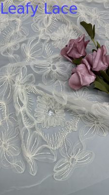 Tessuto in pizzo plissettato floreale bianco a rete per abiti da sera, ricamo intricato di alta qualità, abiti da sposa