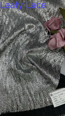 Tessuto in pizzo metallico color argento Cobra per abiti da sera, feste e matrimoni di lusso
