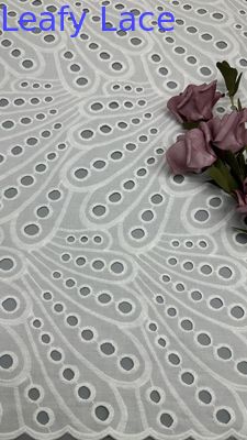 Tessuto di pizzo francese Chantilly Colore bianco a vuoto per abiti Abiti da sposa