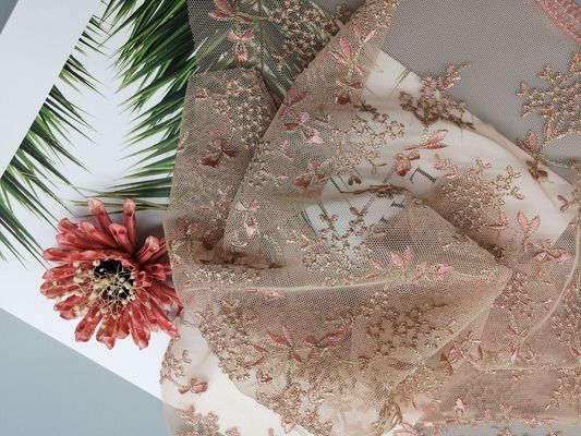 Piccola Tulle floreale Mesh Colored Embroidered Lace Fabric dall'iarda