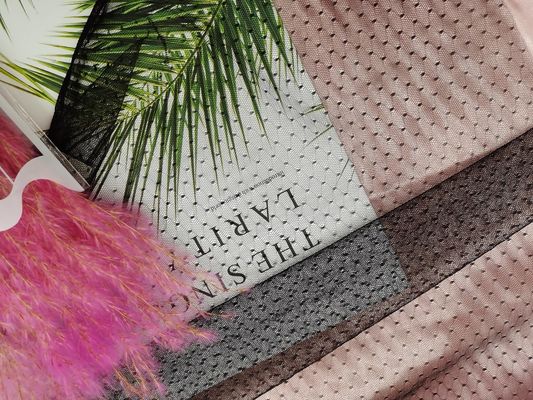 Polka nera delicata di nylon Dot Tulle Fabric di 100%