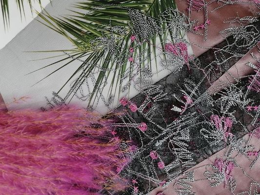 Rosa Tulle floreale africana Mesh Colored Embroidery Fabric