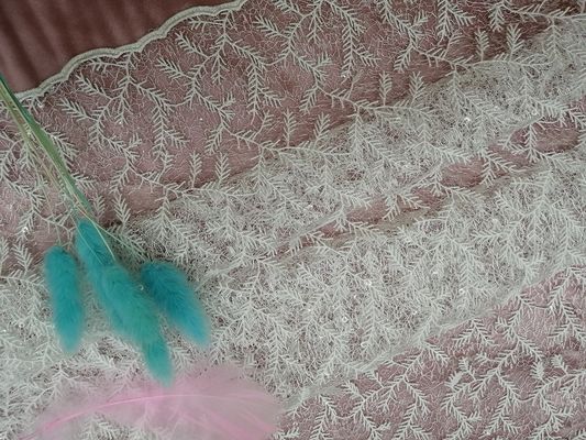 Tessuto bianco floreale delicato amichevole del pizzo del ricamo 3D di Eco
