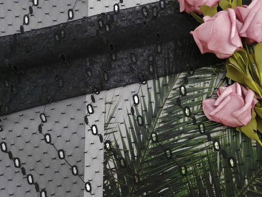 Occhiello nero Mesh Fabric di Dot Embroidered Mesh Lace Fabric del poliestere