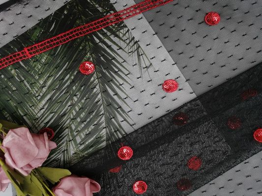 Lo zecchino rosso del cerchio ha ricamato il tessuto per signora Evening Dress