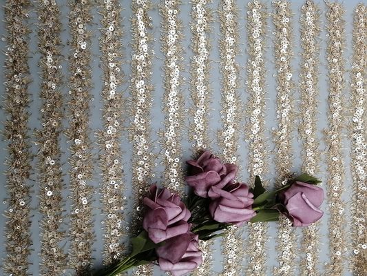 Signora Dress Decoration 60 yarde dello zecchino del tessuto ricamato lineare del pizzo