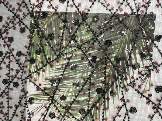 Zecchino ricamato perla multicolore Mesh Fabric del pizzo