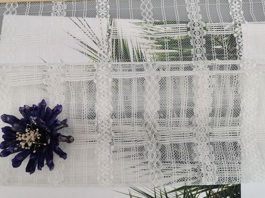 Signora geometrica bianca Dress Fabric di Mesh Tulle Lace Fabric Lightweight