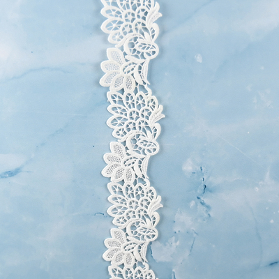2" cucito del mestiere del nastro del pizzo di applique di nozze della disposizione del pizzo del poliestere