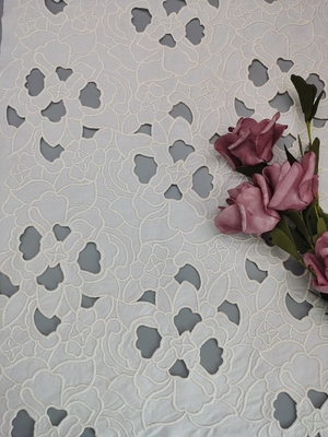 Tulle Mesh Printed Lace Fabric Black ha frantumato liberamente l'azo d'affollamento bianco